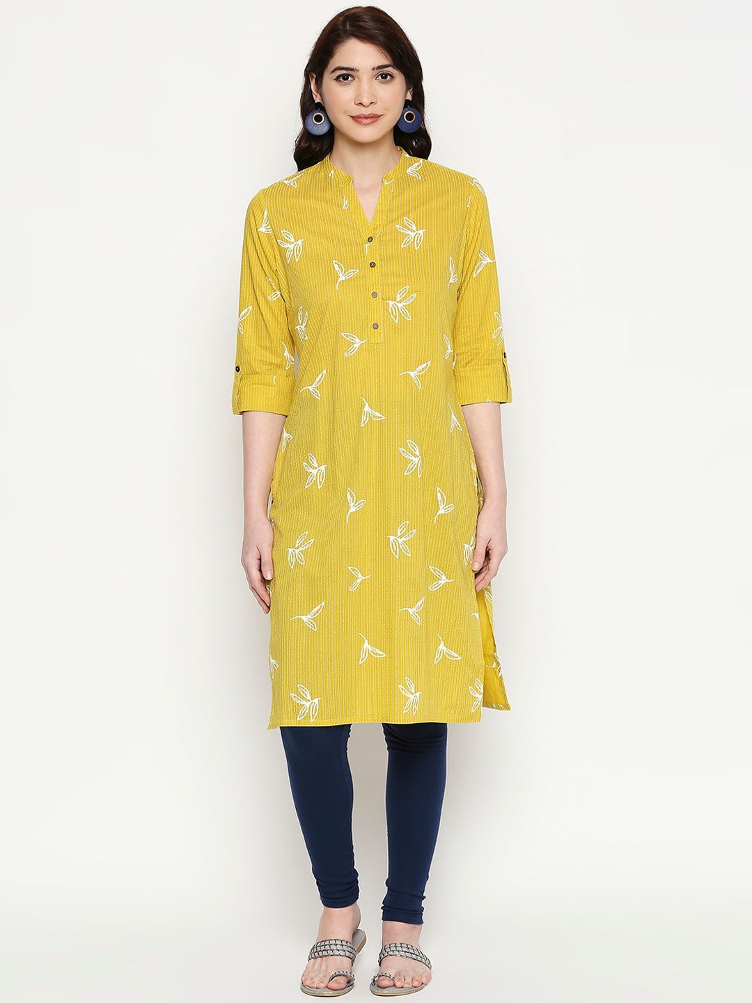 

RANGMANCH BY PANTALOONS Women Yellow Printed Straight Kurta