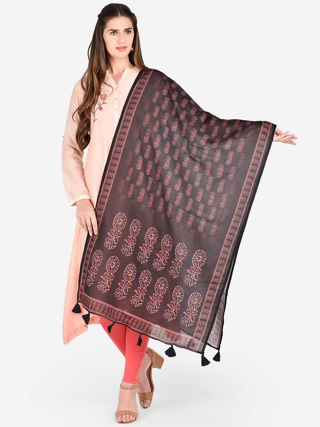 

Dupatta Bazaar Black & Maroon Kalamkari Printed Dupatta