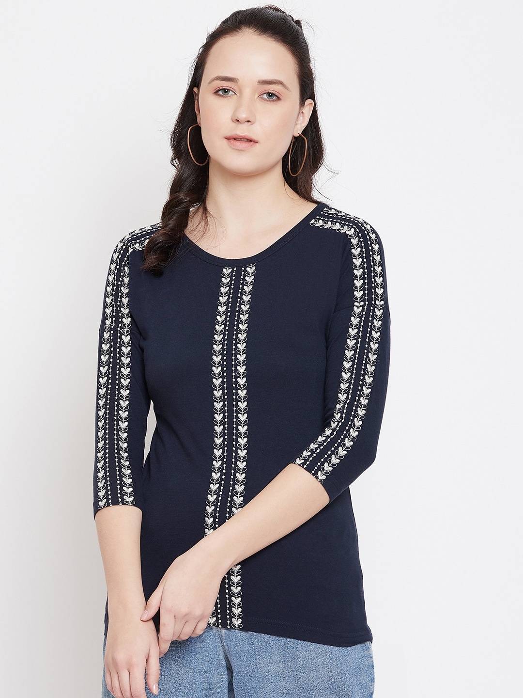 

Hypernation Women Navy Blue Striped Round Neck T-shirt