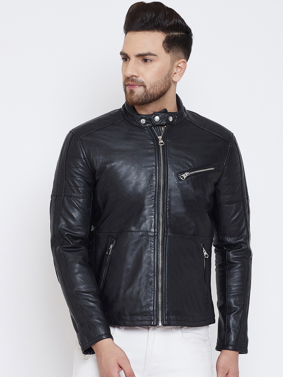 

Justanned Men Black Solid Lightweight Leather Jacket