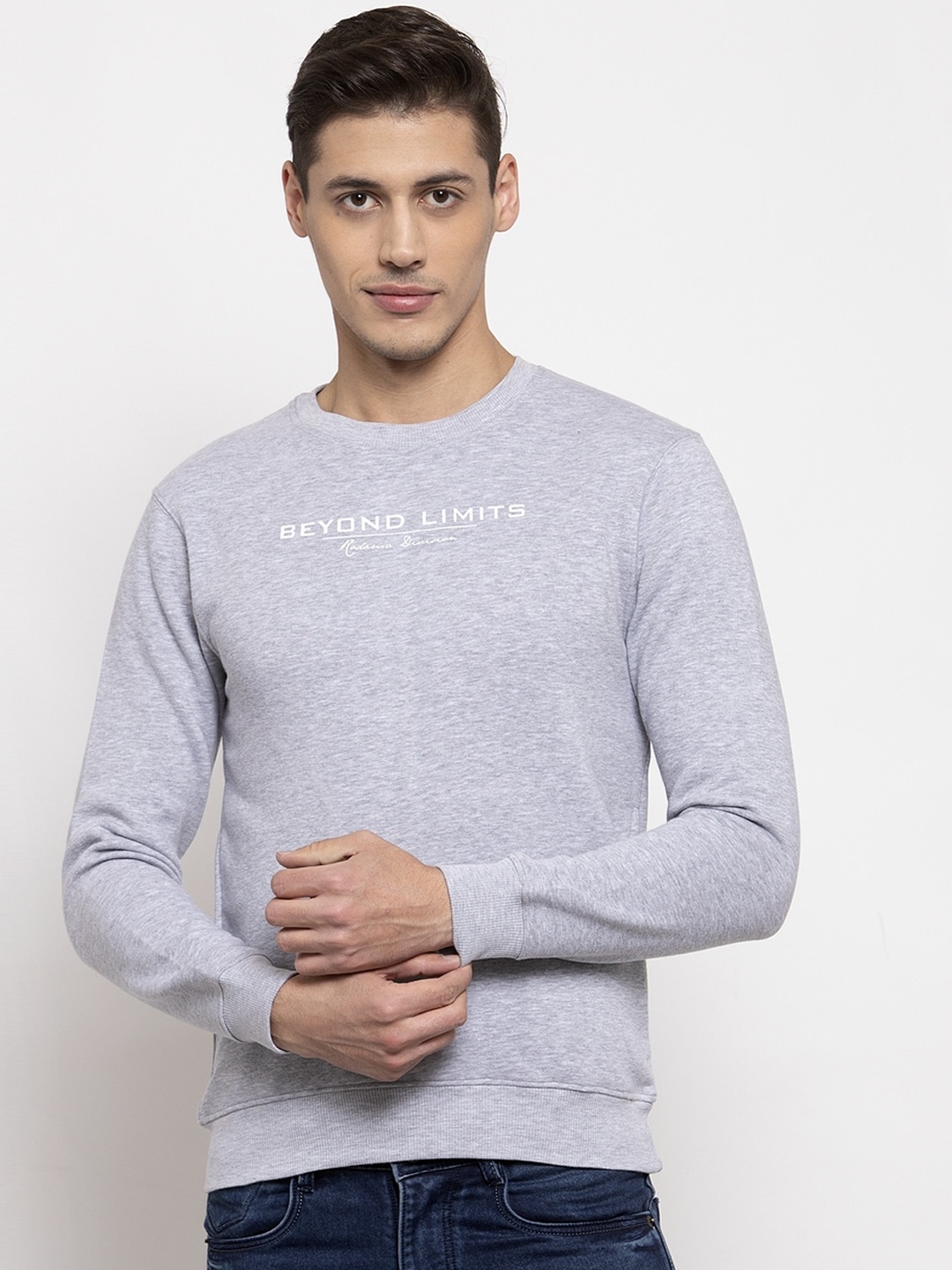 

Rodamo Men Grey Solid Sweatshirt
