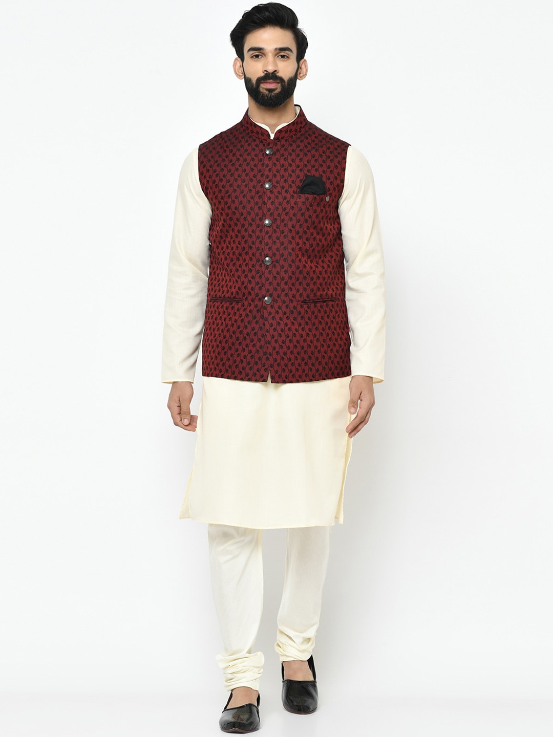 

KISAH Men Maroon & Off-White Solid Kurta with Pyjamas