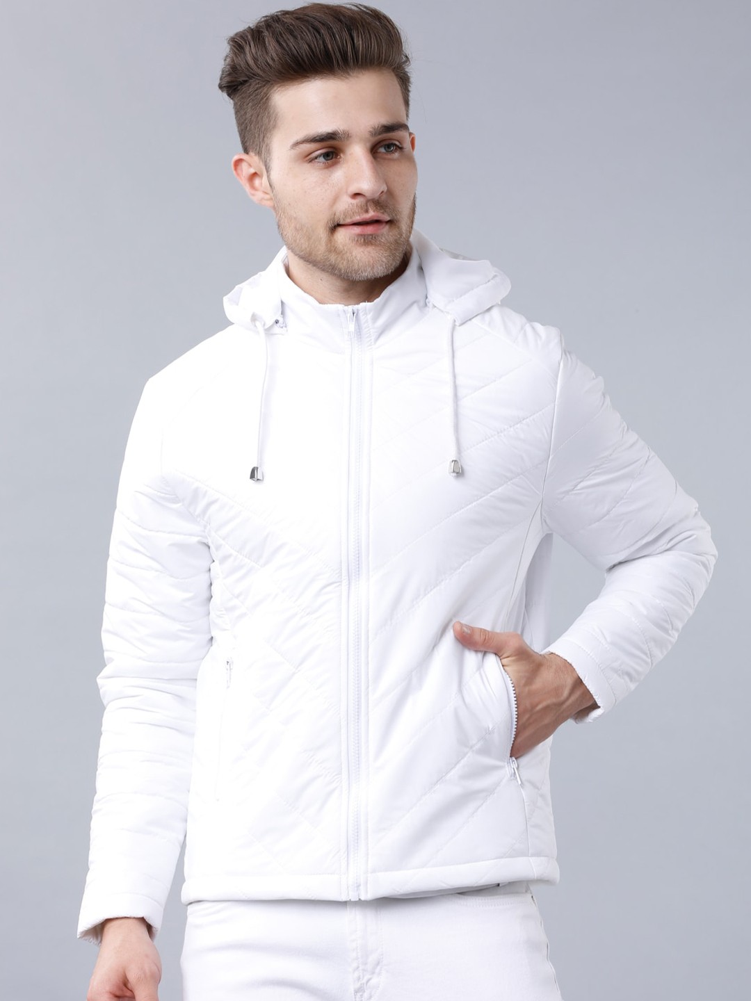 

LOCOMOTIVE Men White Solid Puffer Jacket