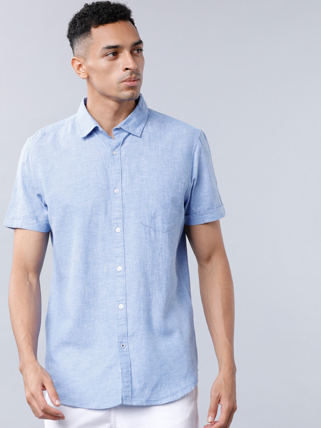 

HIGHLANDER Men Blue Slim Fit Solid Casual Shirt