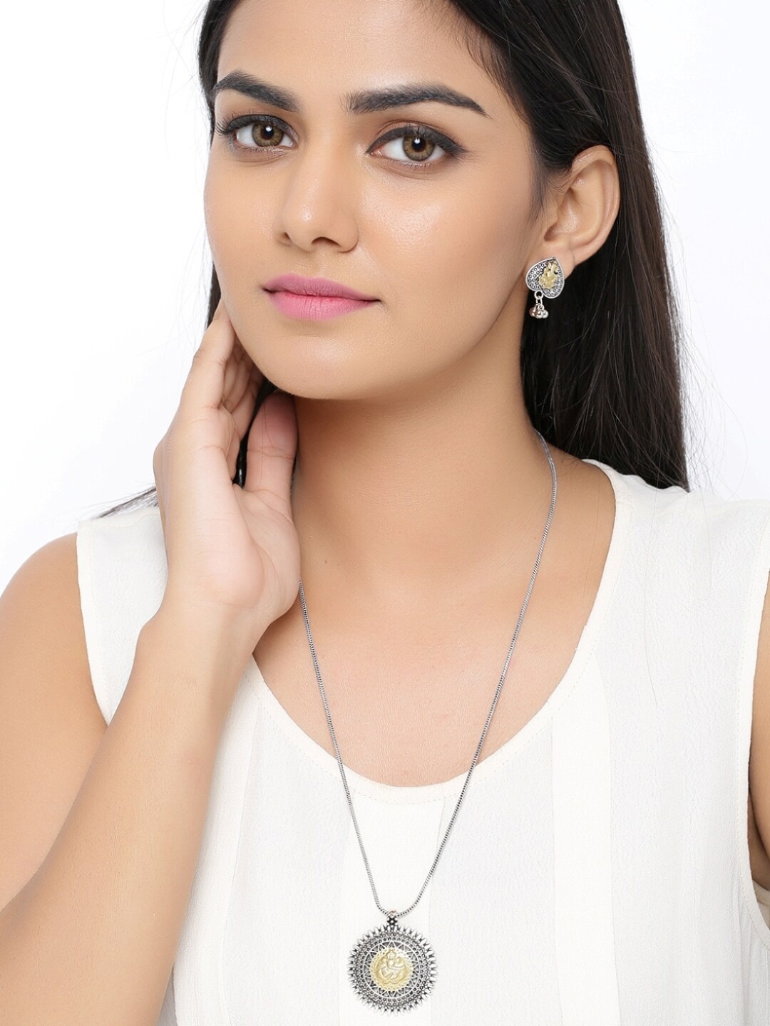 Silvermerc Designs, Silver