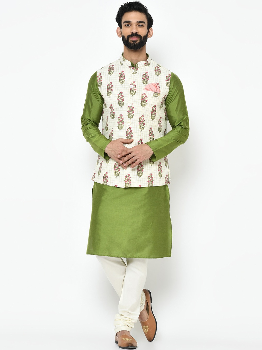 

KISAH Men Green Solid Kurta Set with Jacket