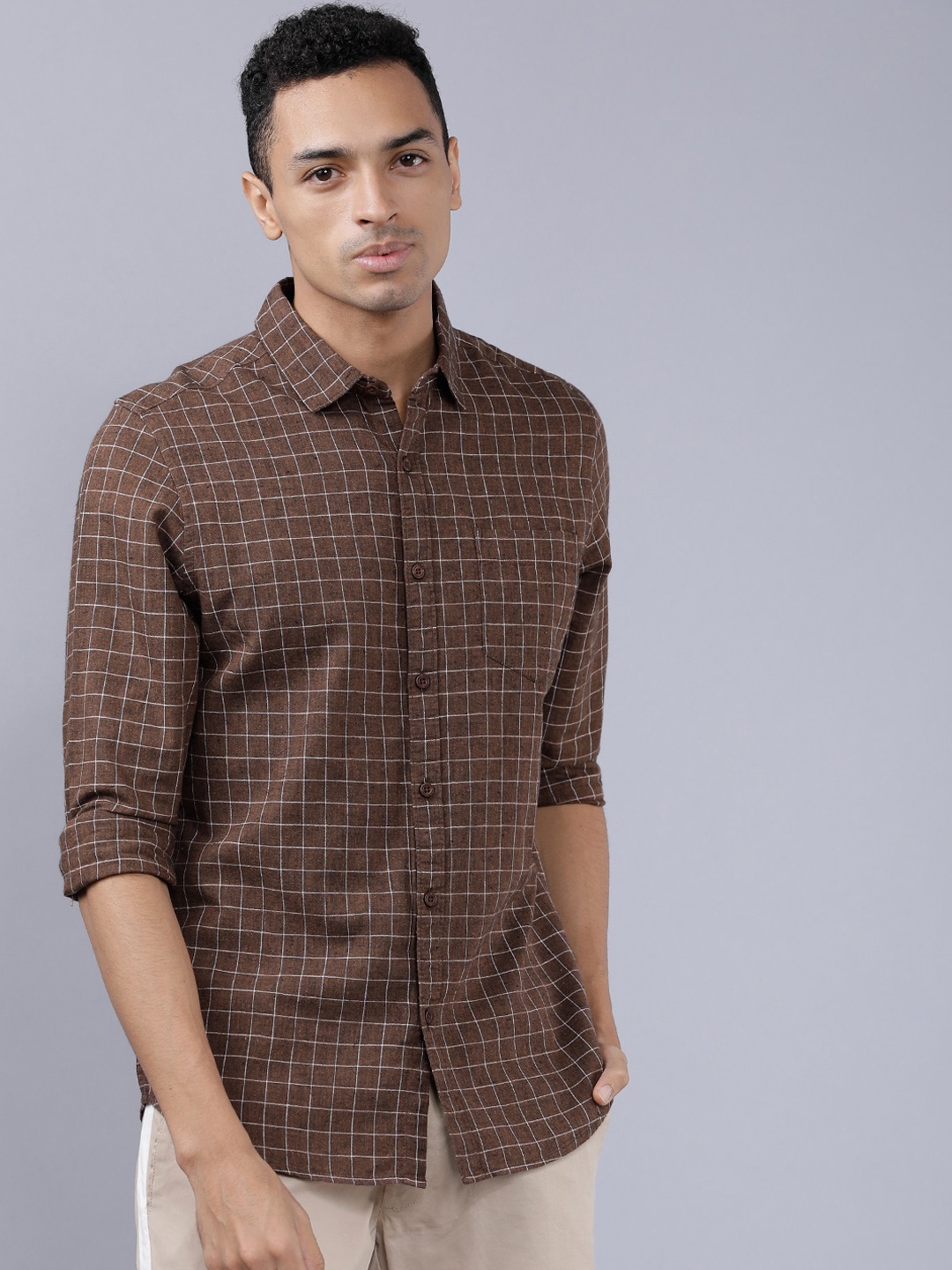

HIGHLANDER Men Brown & White Slim Fit Checked Casual Shirt