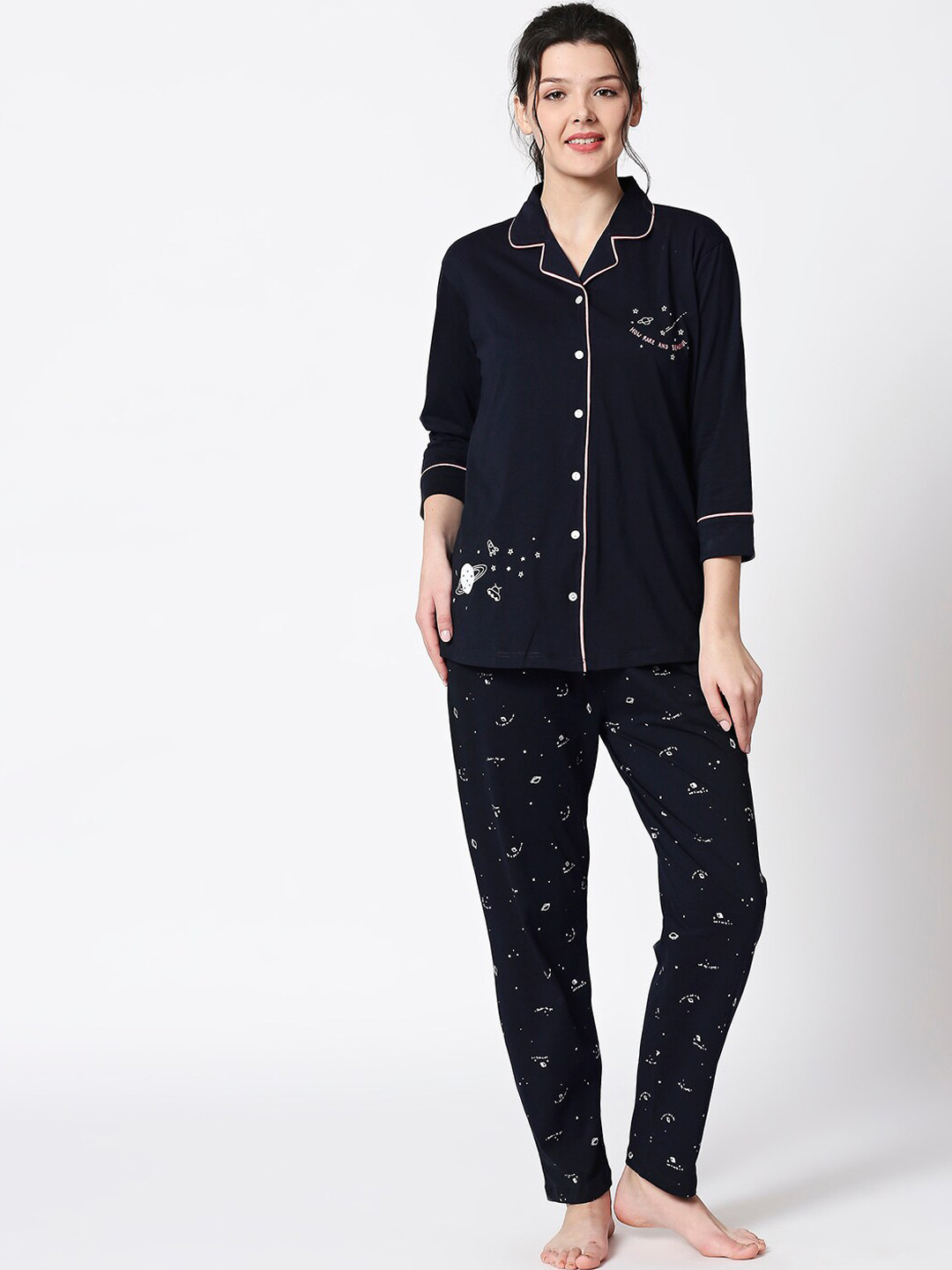 

I like me Women Navy Blue & White Printed Night suit