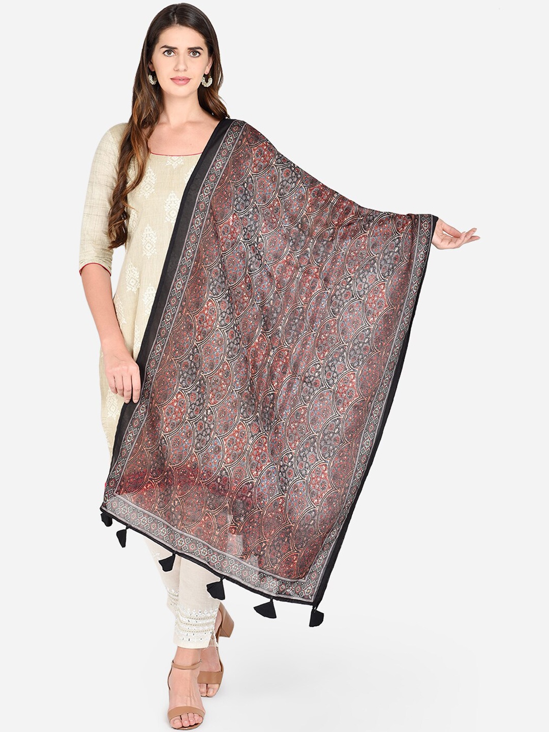 

Dupatta Bazaar Navy Blue & Maroon Kalamkari Printed Dupatta