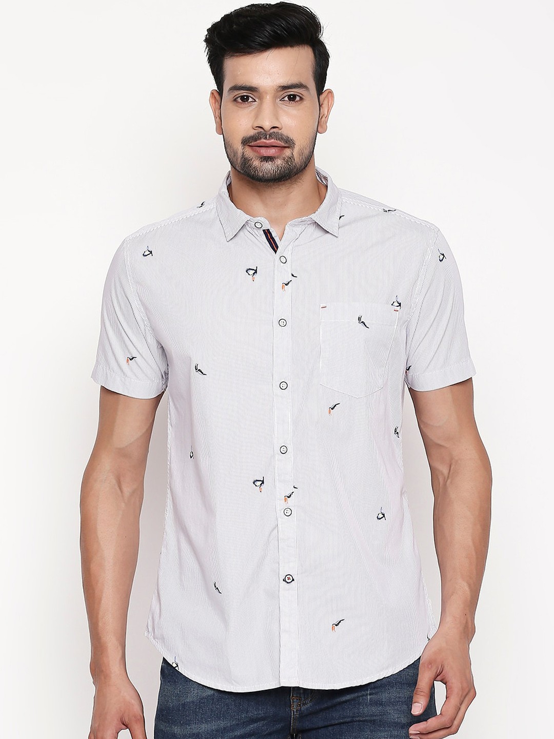 

Urban Ranger by pantaloons Men White & Grey Slim Fit Striped Casual Shirt