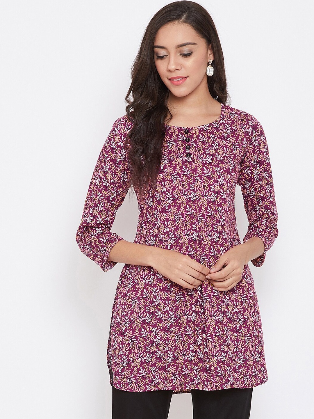 

Tissu Maroon & White Floral Printed Kurti