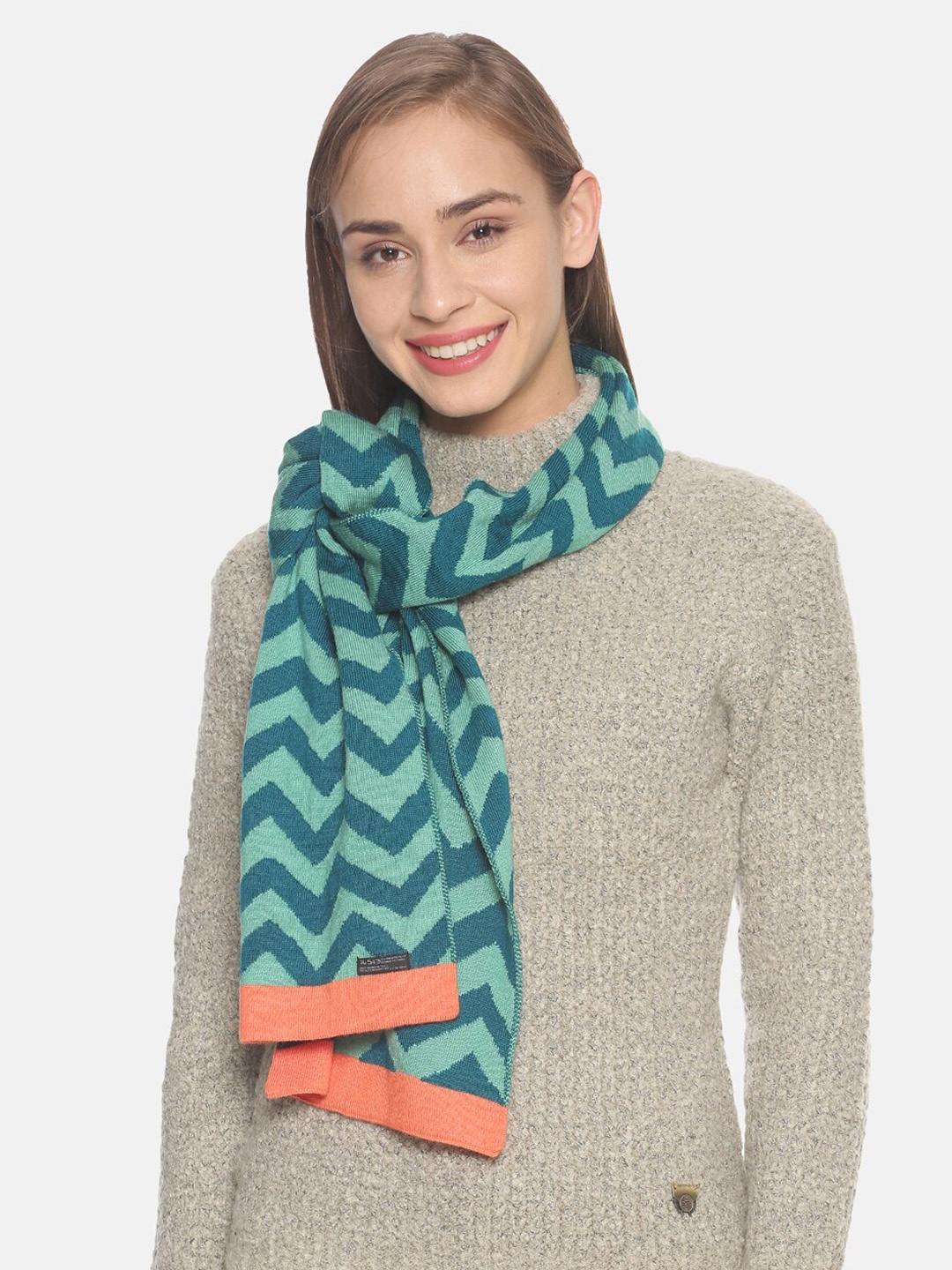 

513 Women Green Printed Mufflers