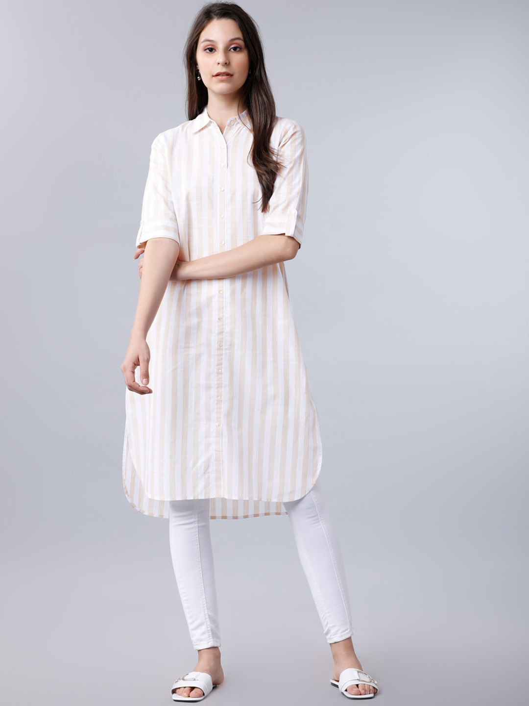 

Vishudh Women Beige & White Striped Straight Kurta