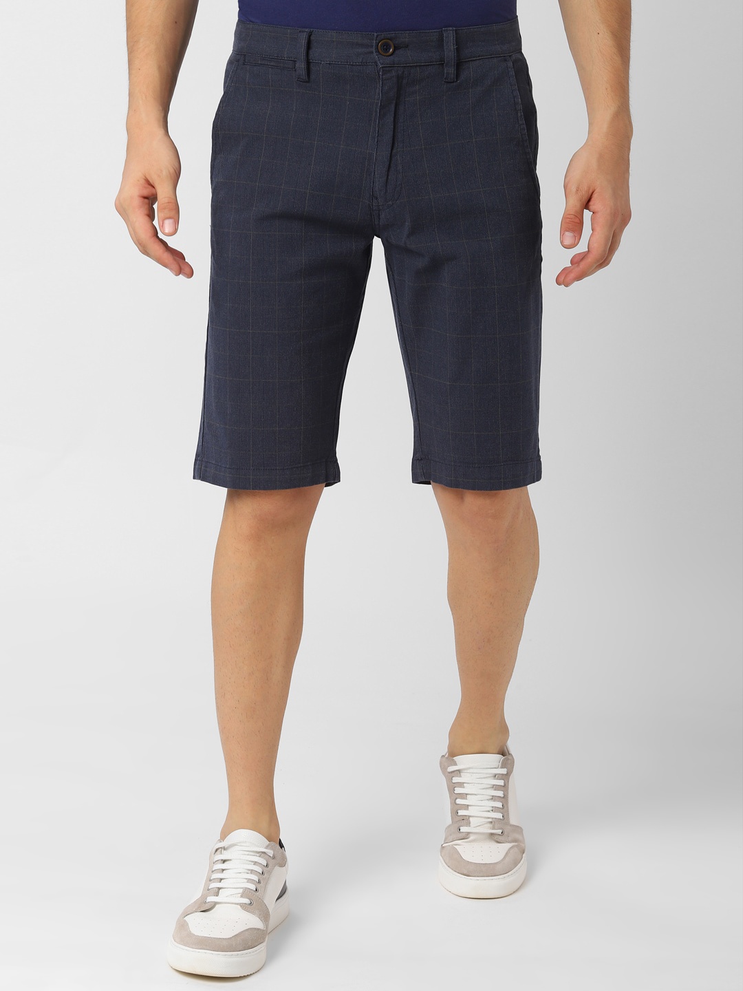 

Peter England Casuals Men Navy Blue Checked Regular Fit Shorts