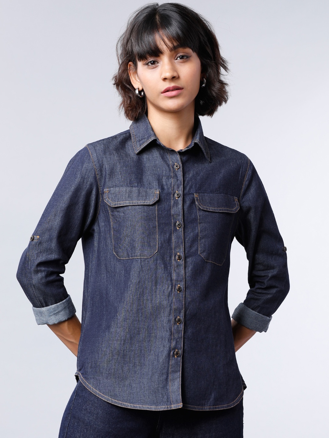 

Tokyo Talkies Women Blue Regular Fit Faded Casual Shirt