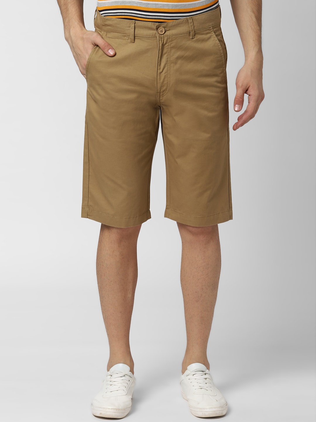 

Peter England Casuals Men Khaki Solid Regular Fit Shorts