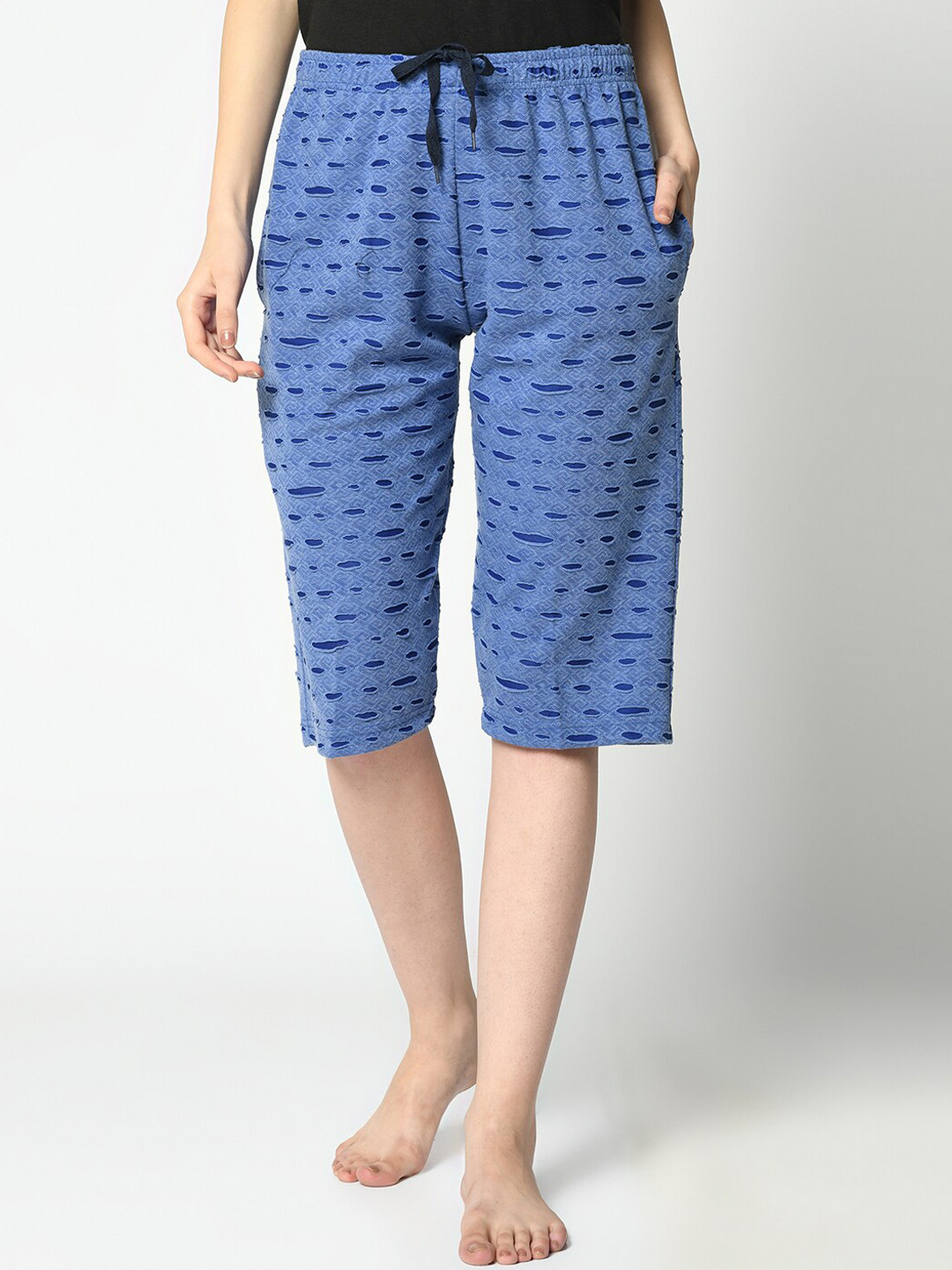 

VIMAL JONNEY Women Blue Self Design Lounge Shorts