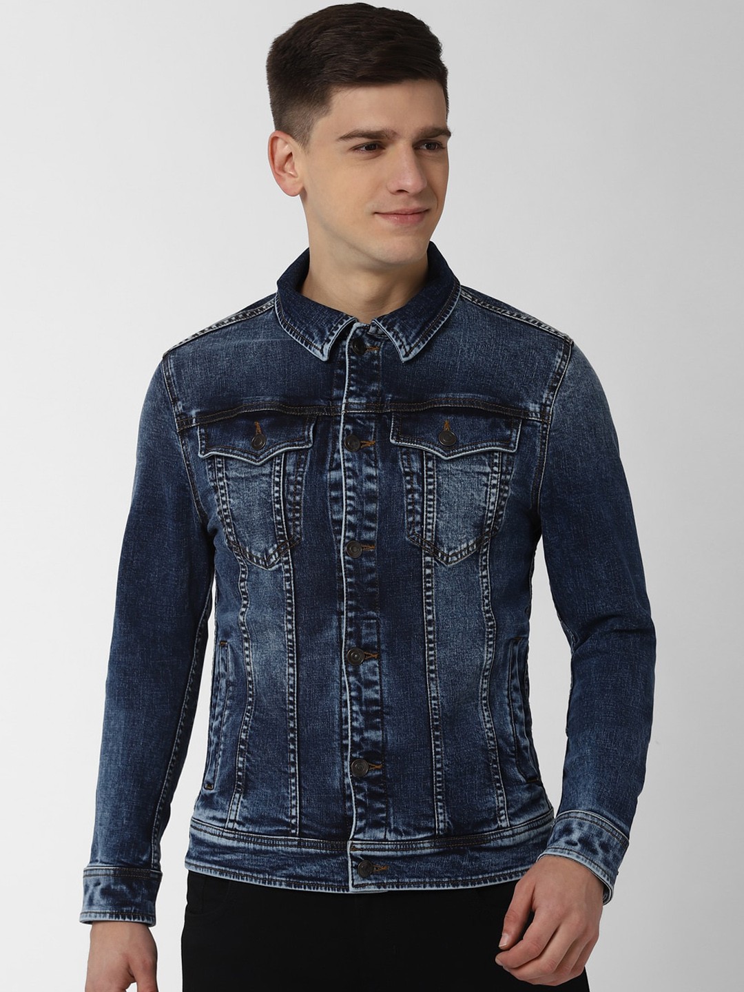 

Peter England Casuals Men Blue Solid Denim Jacket