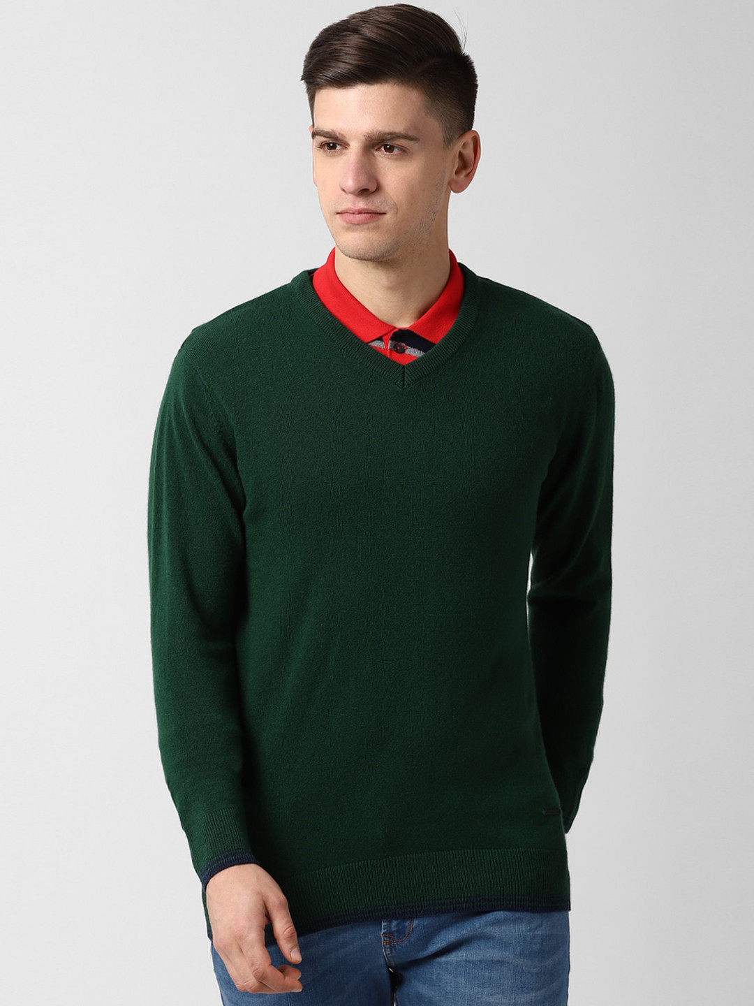 

Peter England Casuals Men Green Solid Pullover Sweater