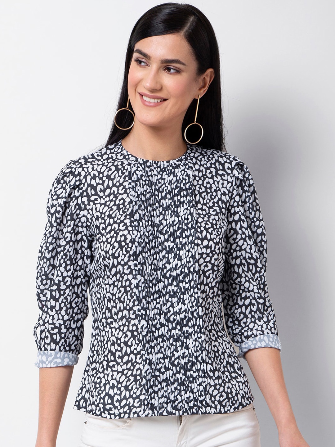 

FabAlley Women Black & White Printed Top