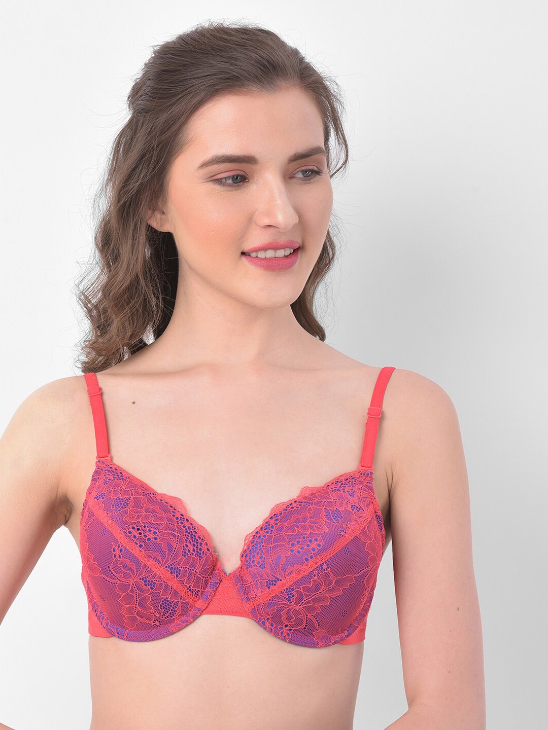 

Clovia Pink Self Design Underwired Lightly Padded Everyday Bra BR2032P2232B