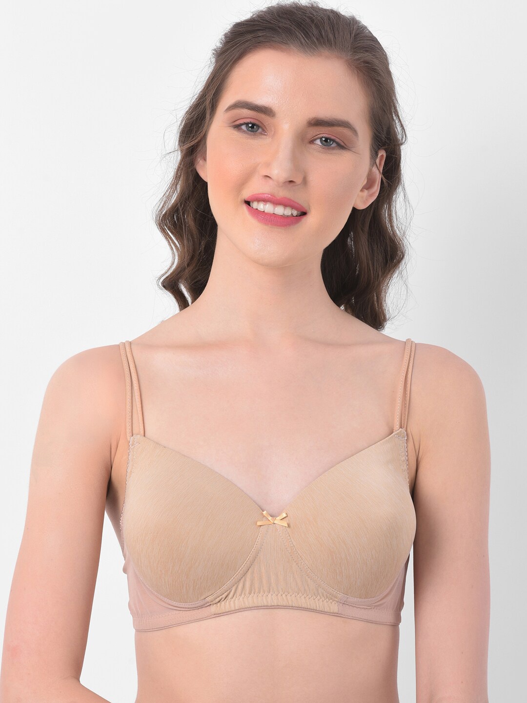 

Clovia Beige Solid Non-Wired Lightly Padded T-shirt Bra BR1737K2436E