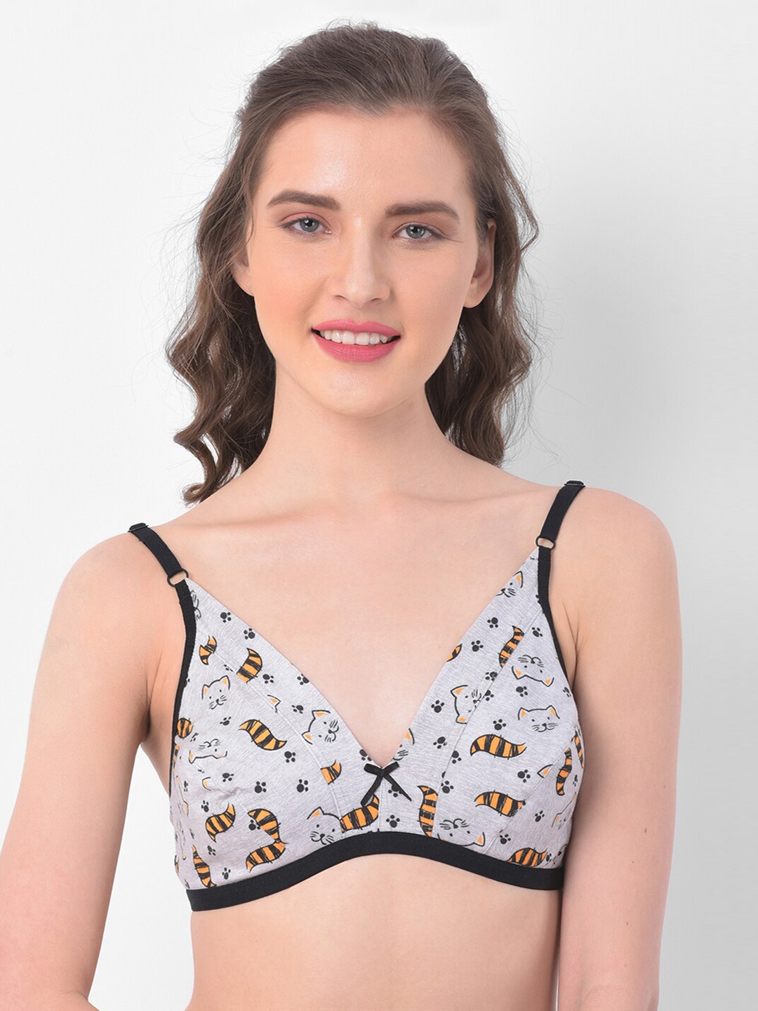 

Clovia Grey Printed Non-Wired Non Padded Plunge Bra