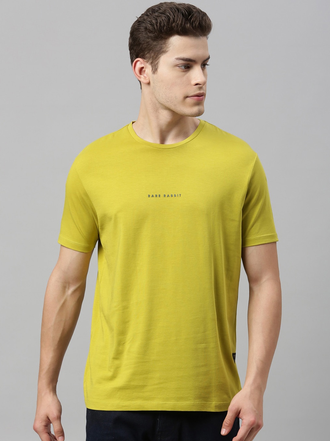 

RARE RABBIT Men Green Solid Round Neck T-shirt