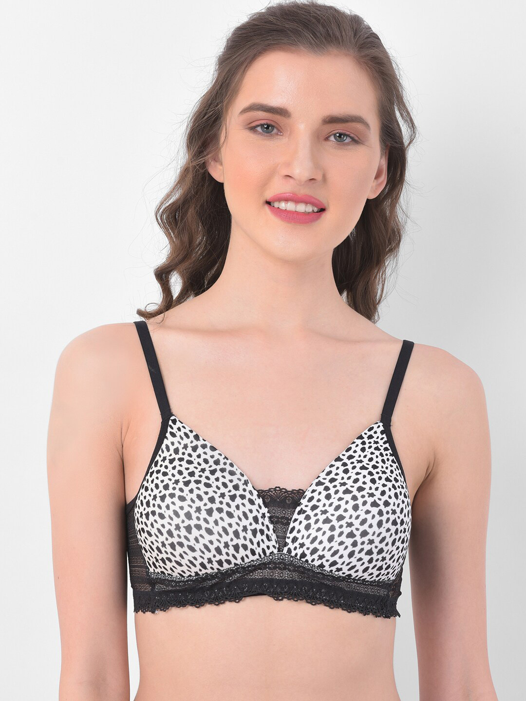 

Clovia White & Black Printed Non-Wired Non Padded T-shirt Bra