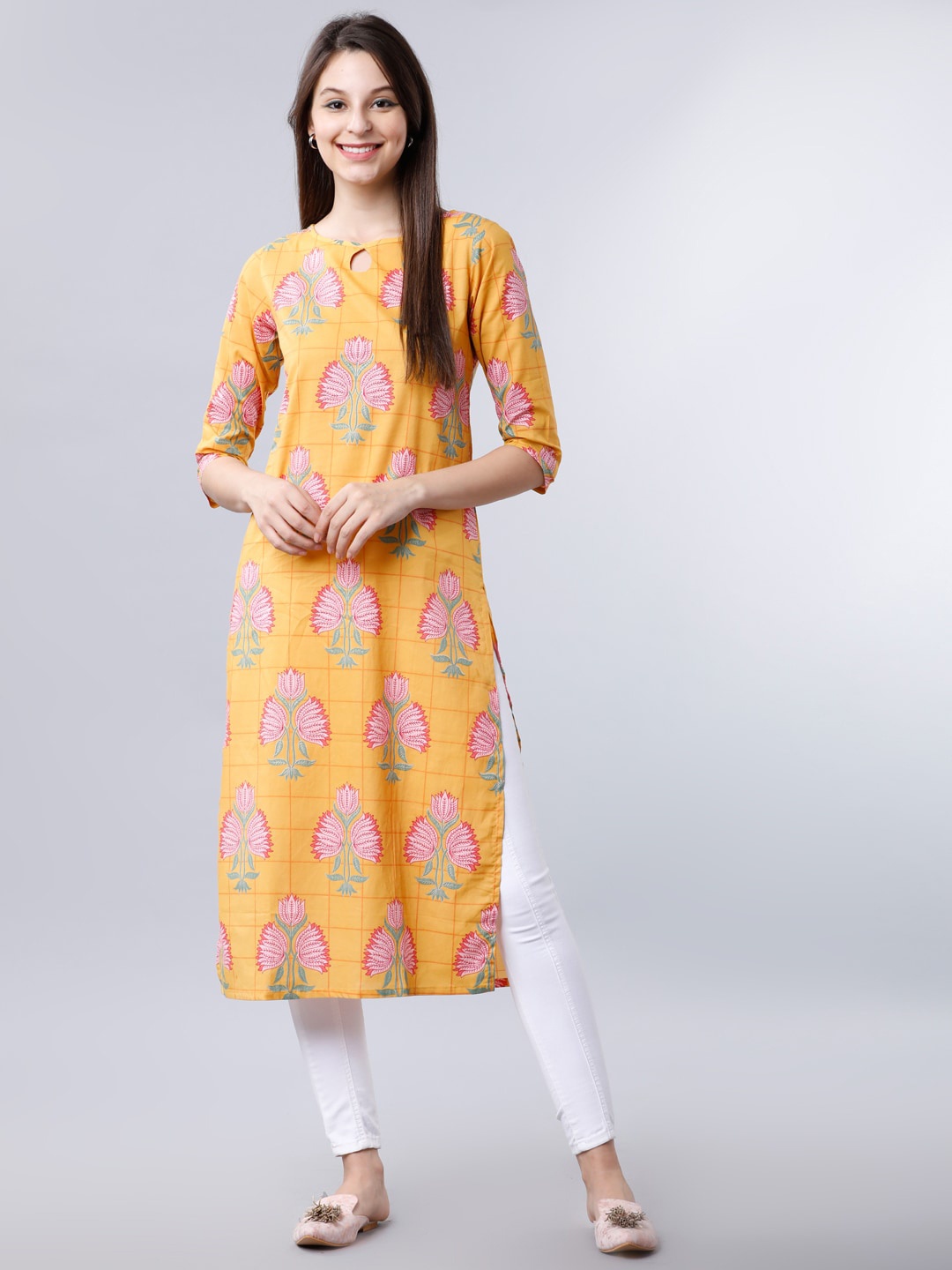 

Vishudh Women Mustard Yellow Printed Straight Kurta