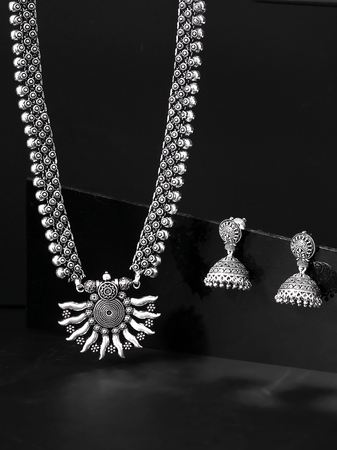 

Yellow Chimes Women German Silver Oxidised Jewellery Set