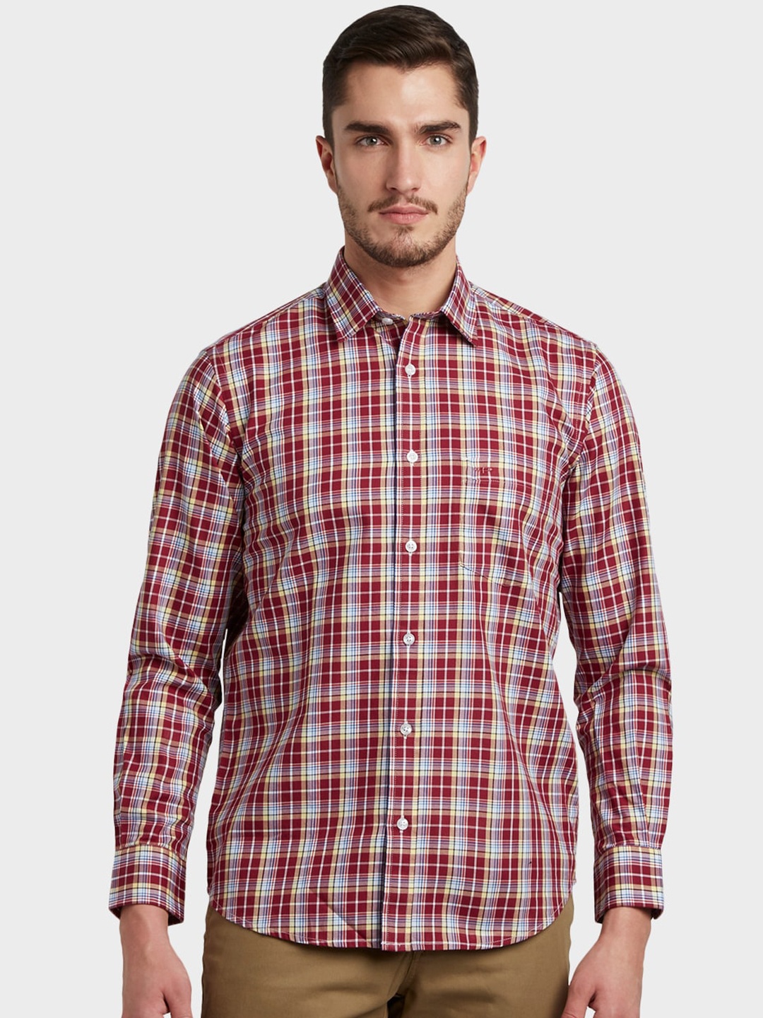

ColorPlus Men Maroon & Blue Tailored Fit Checked Casual Shirt