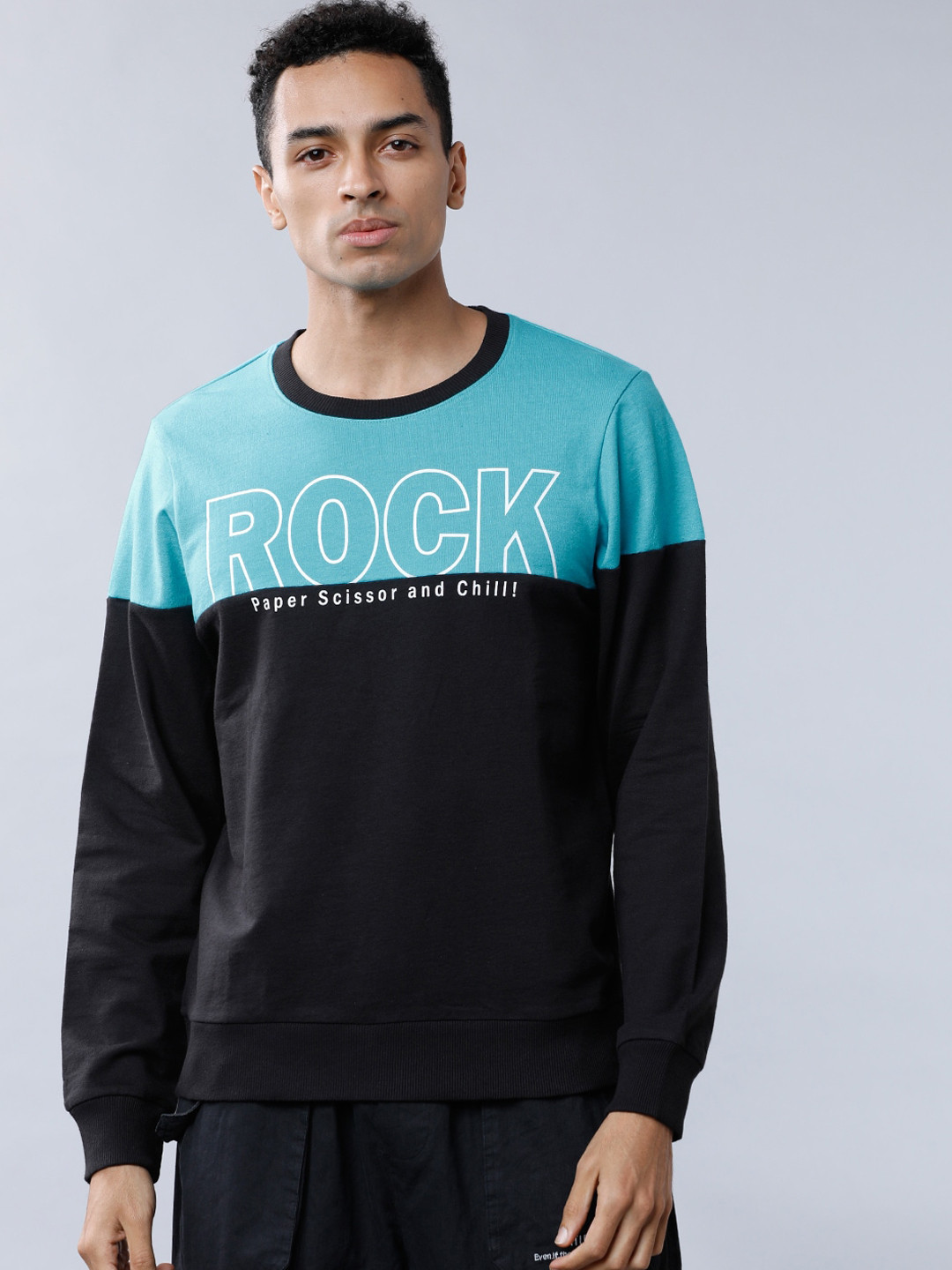 

LOCOMOTIVE Men Blue & Black Colourblocked Sweatshirt