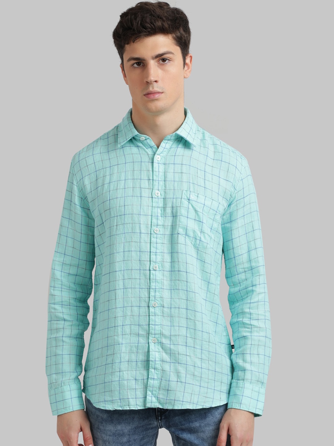 

Parx Men Sea Green Regular Fit Checked Casual Shirt