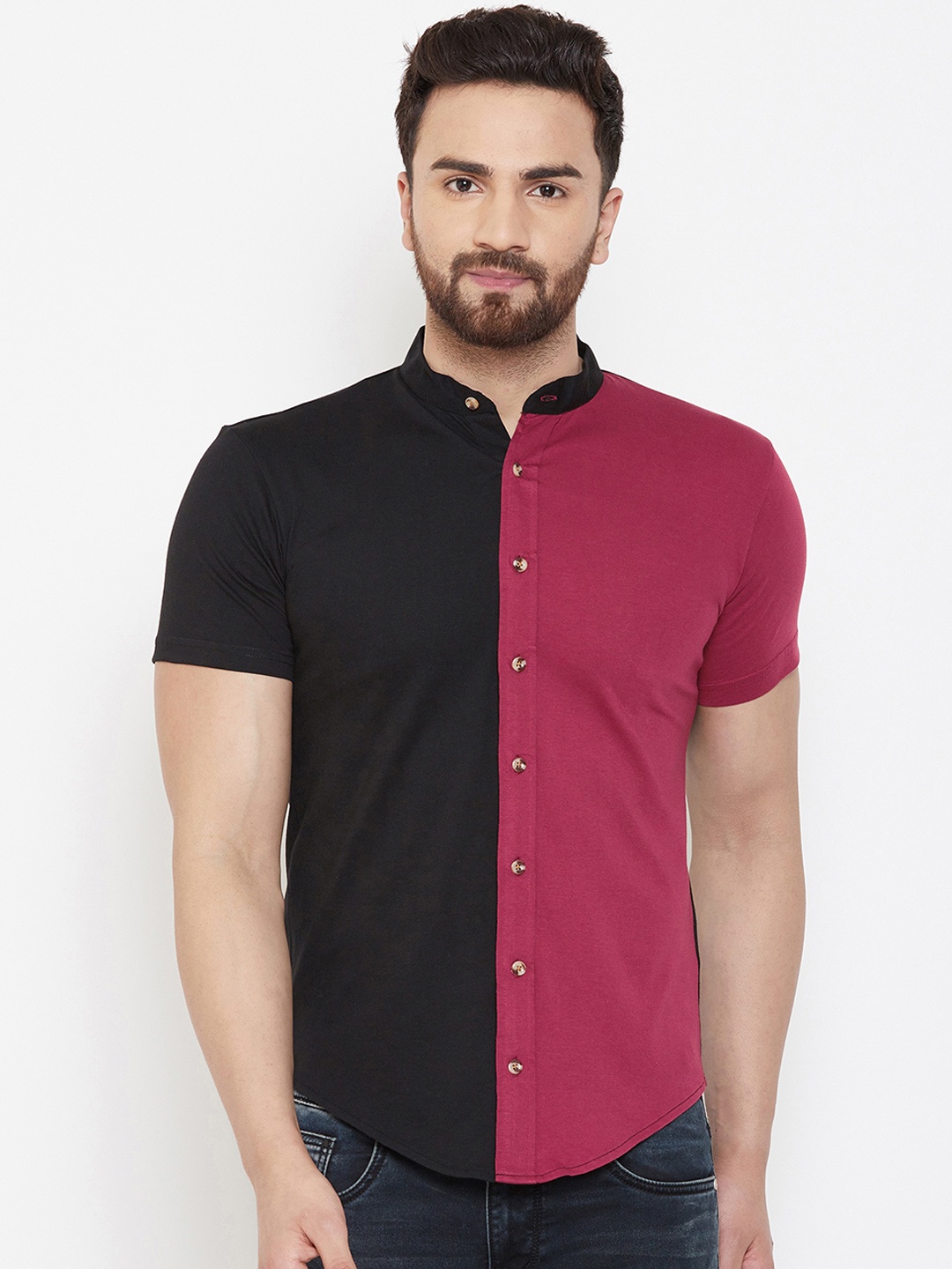 

GESPO Men Black & Maroon Regular Fit Solid Casual Shirt