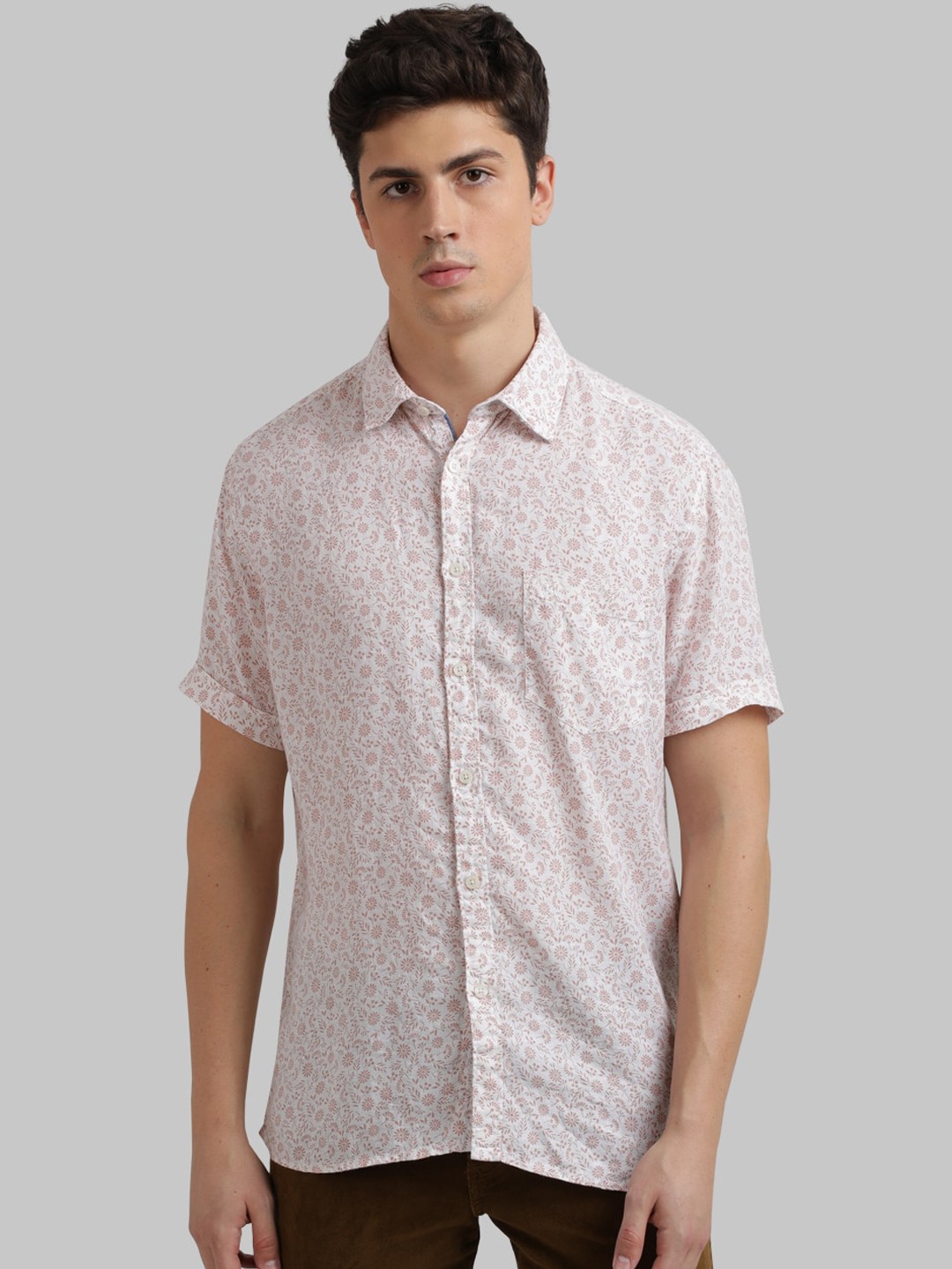 

Parx Men Off White Floral Printed Casual Shirt