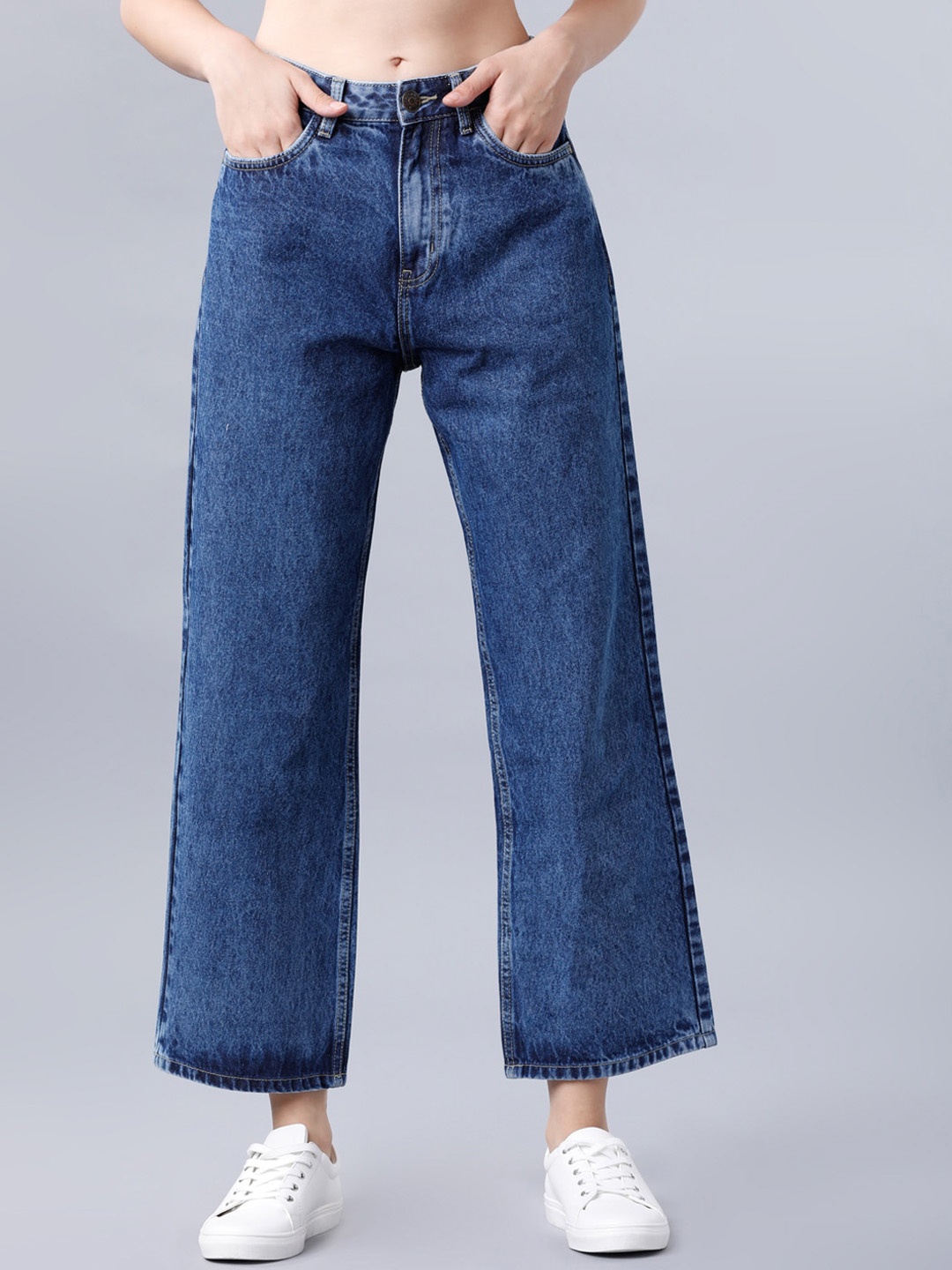 

Tokyo Talkies Women Blue Flared High-Rise Clean Look Jeans