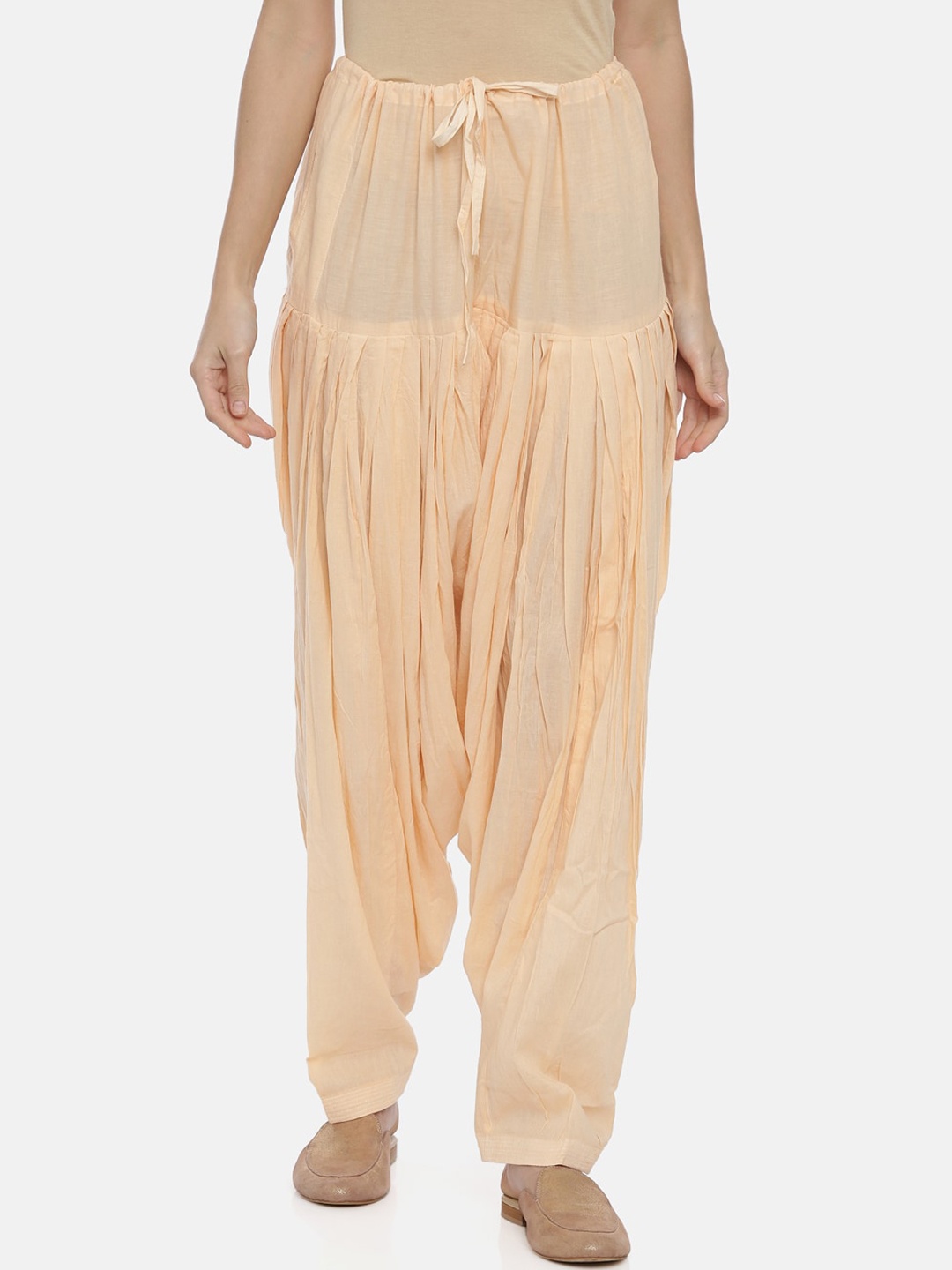 

Souchii Women Beige Solid Regular-Fit High-Rise Patiala