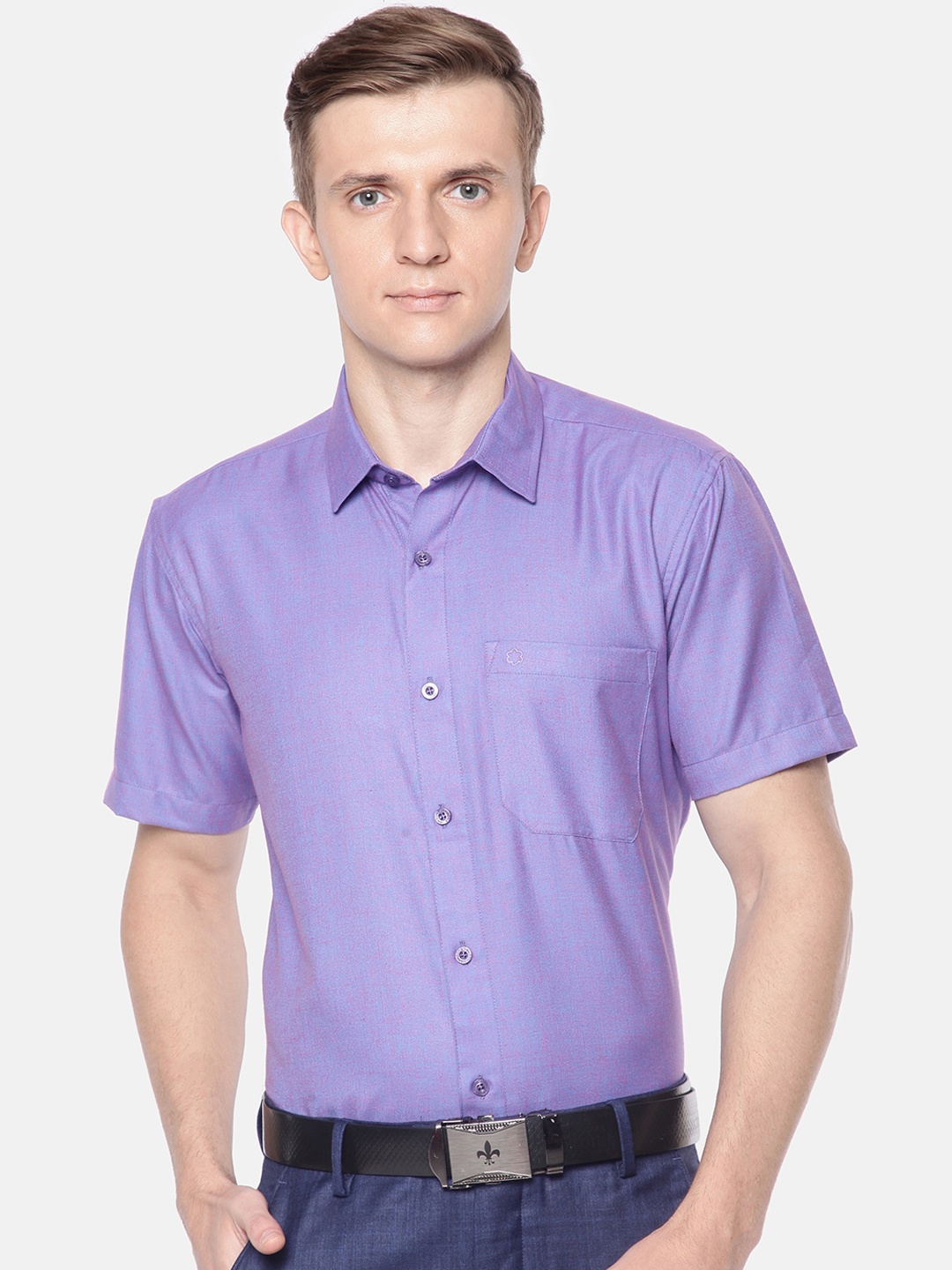 

Jansons Men Lavender Regular Fit Solid Formal Shirt