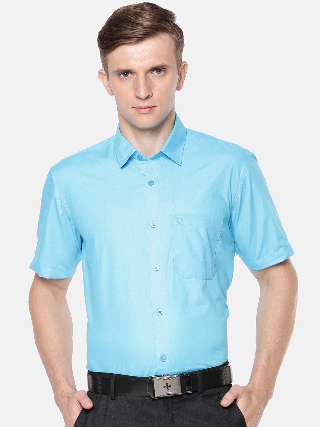 

Jansons Men Blue Regular Fit Solid Formal Shirt