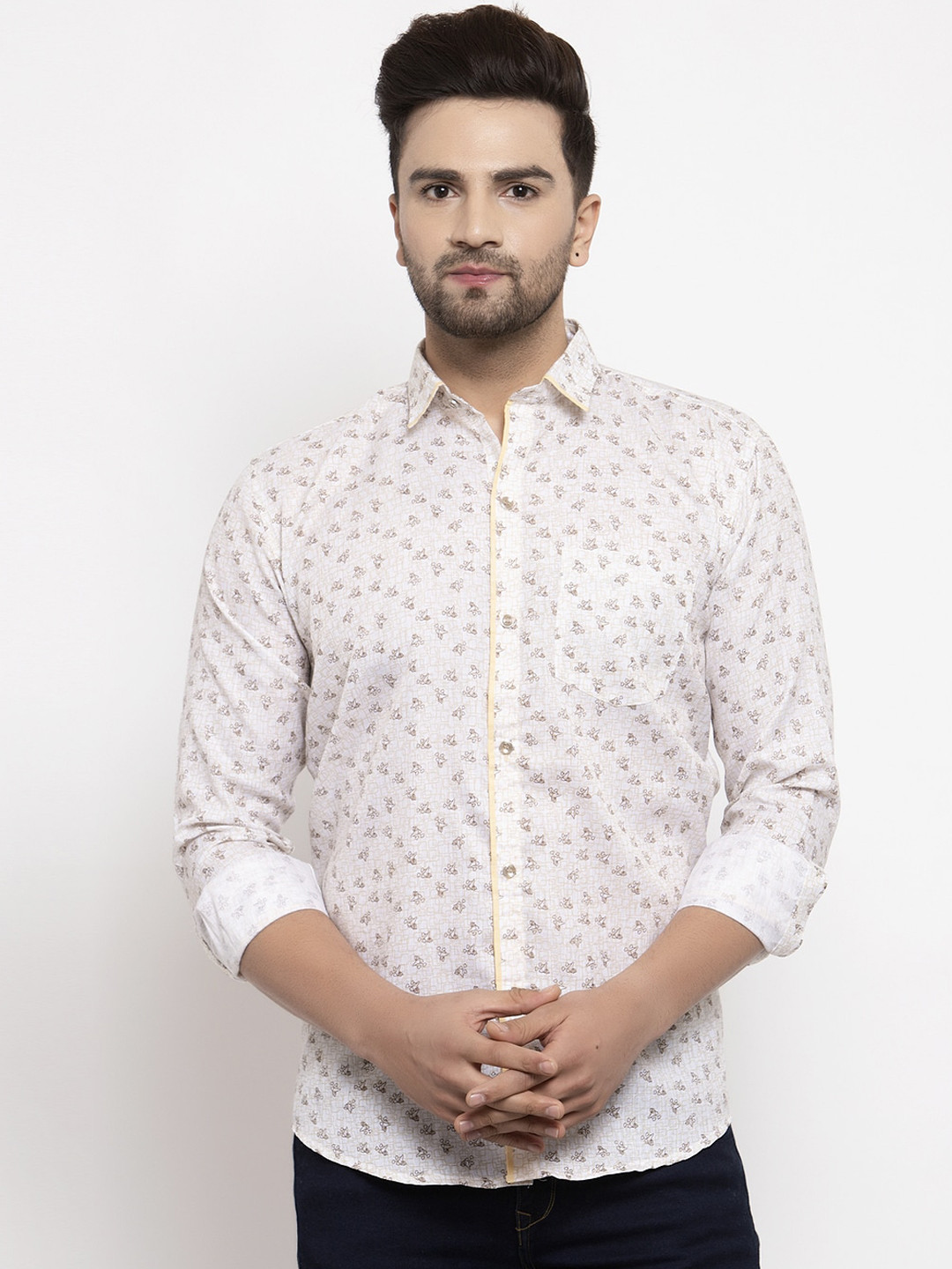 

KLOTTHE Men Off-White & Brown Regular Fit Printed Casual Shirt