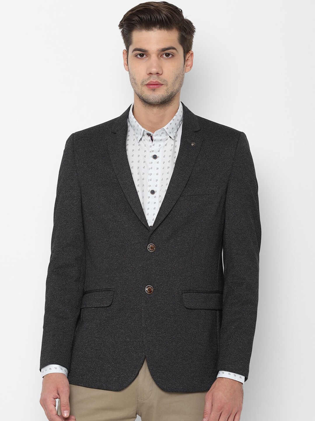 

Solly Sport Men Grey Solid Slim-Fit Single-Breasted Formal Blazer