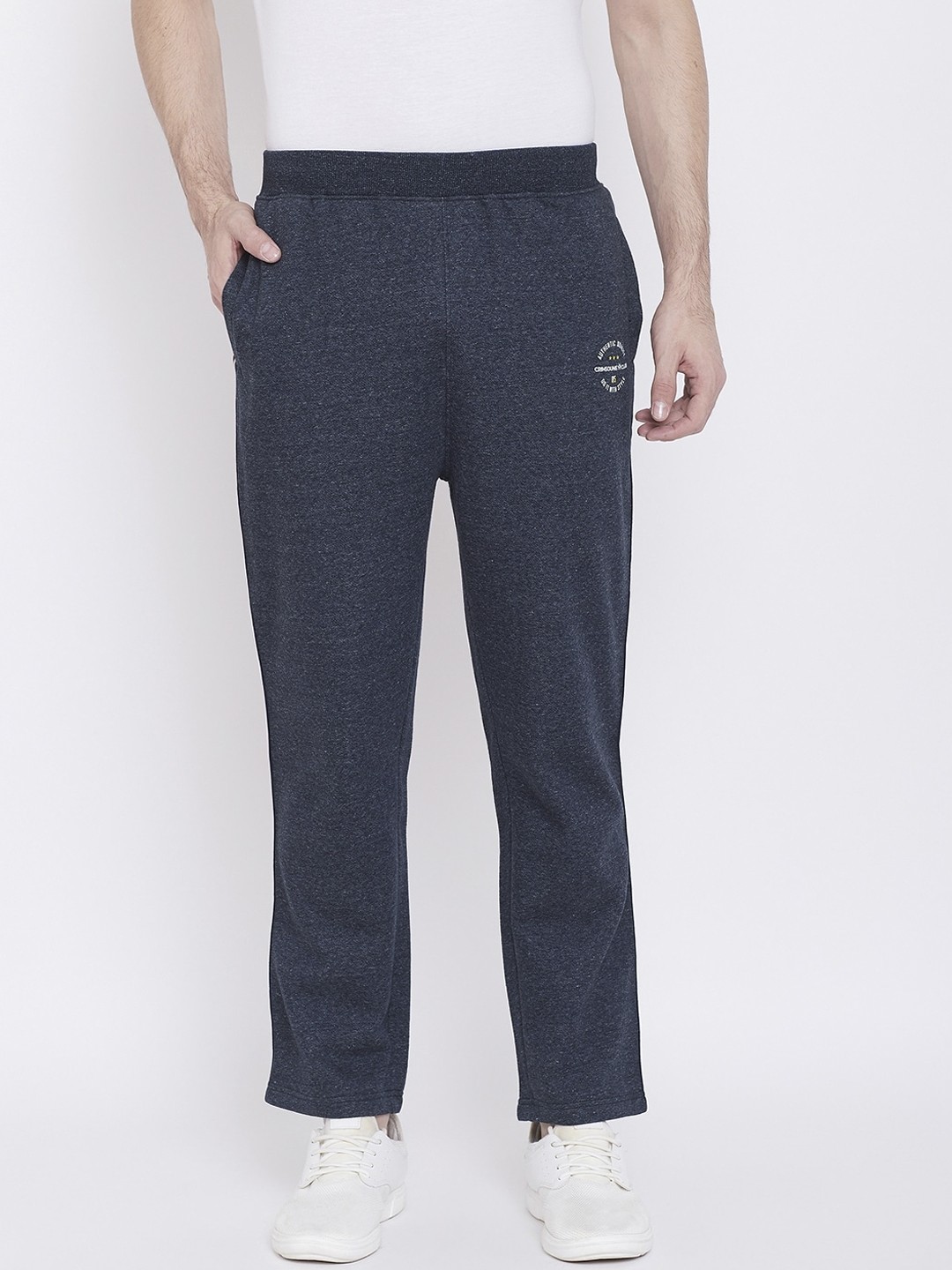 

Crimsoune Club Men Navy Blue Solid Straight-Fit Track Pants