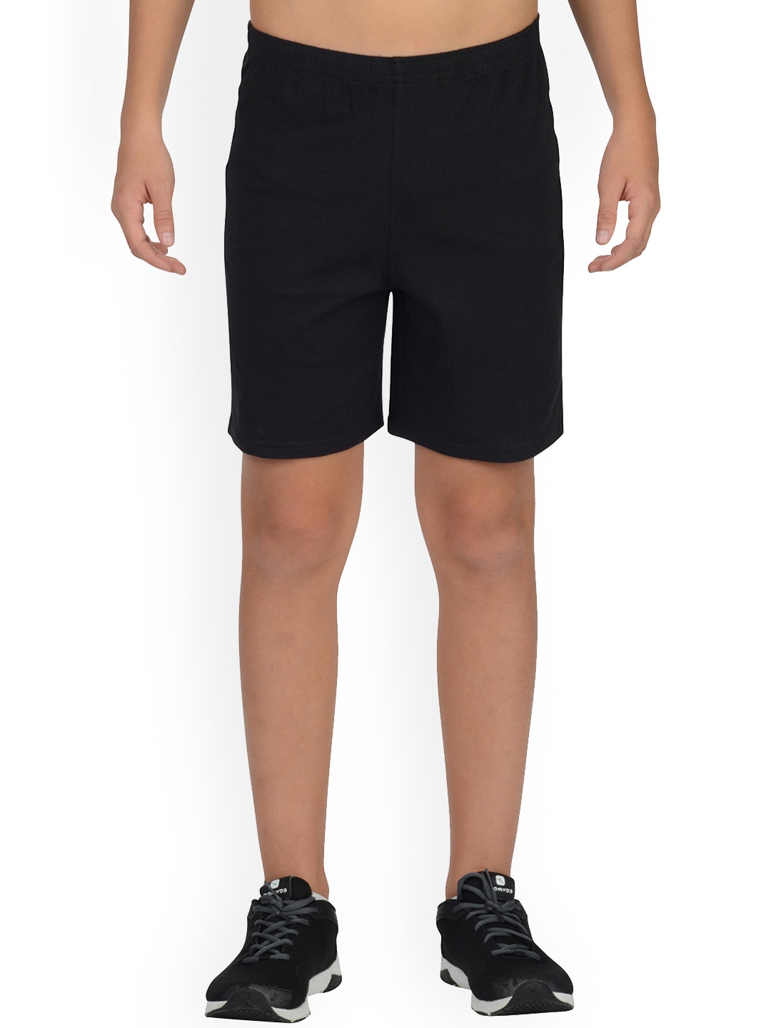 Domyos By Decathlon Kids Black Solid Regular Fit Gym Shorts