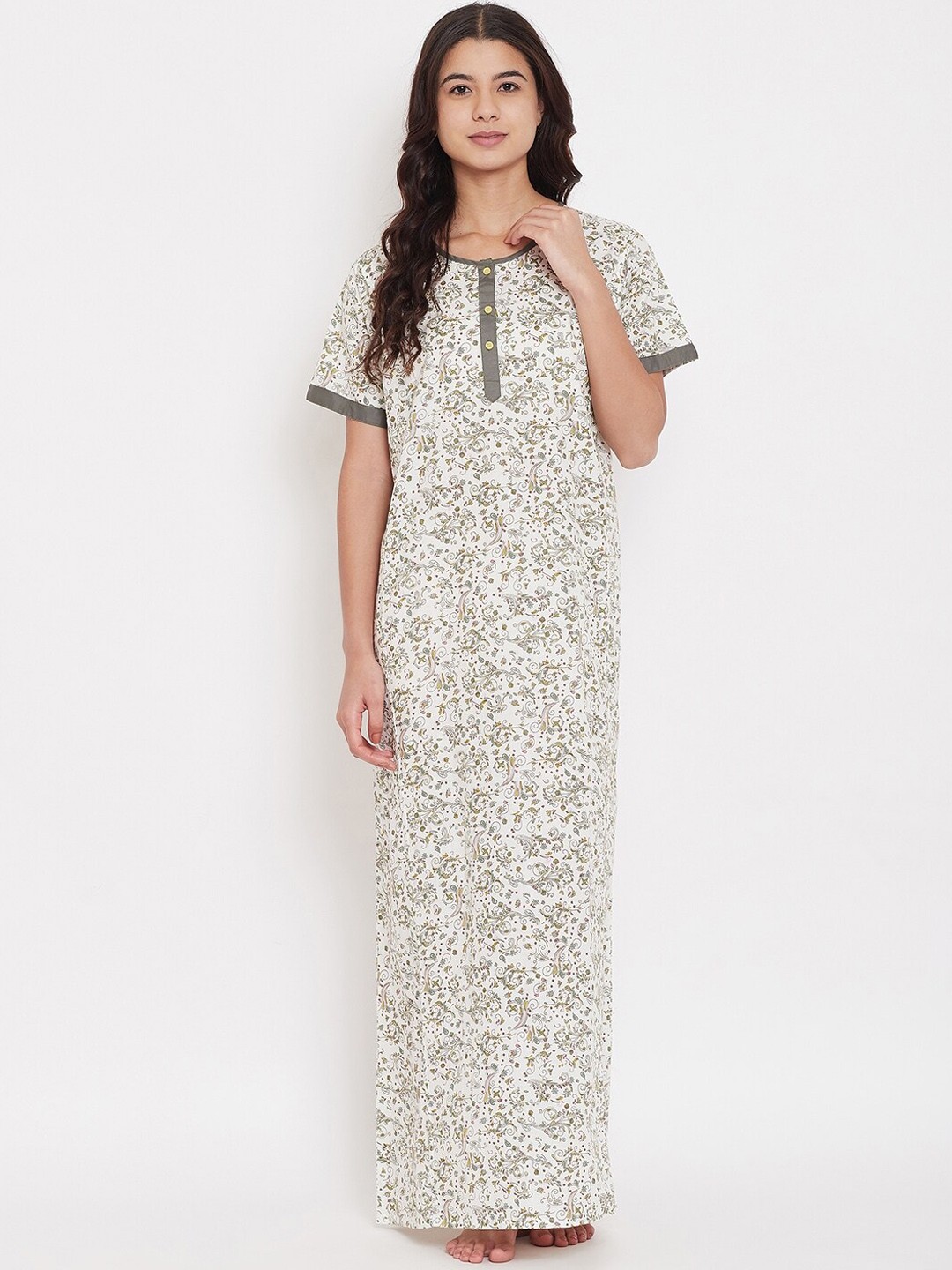 

The Kaftan Company Off-White Printed Nightdress
