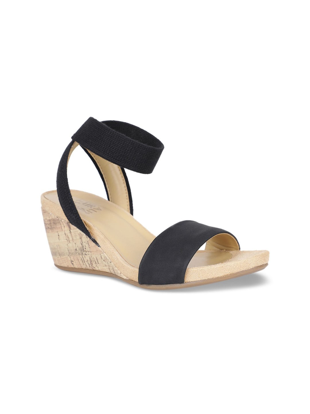 

Naturalizer Women Black Solid Sandals