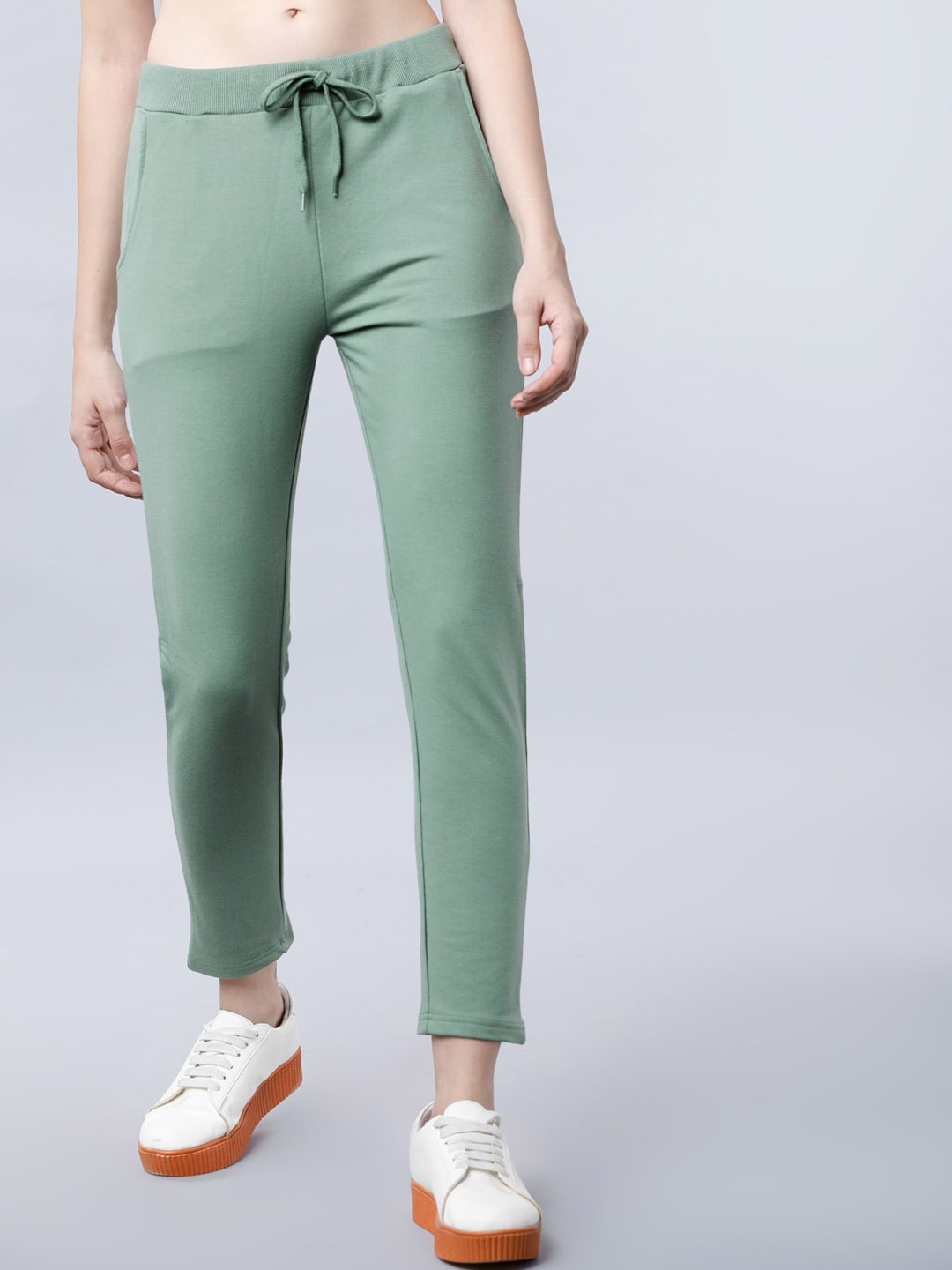 

Tokyo Talkies Women Olive Green Solid Slim-Fit Track Pants