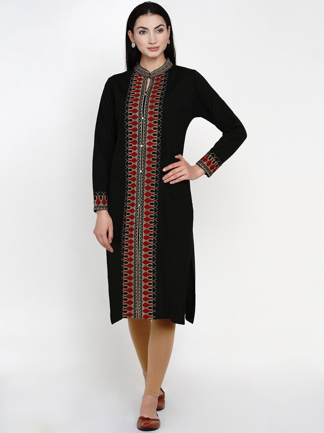 

FABNEST Women Black Printed Straight Winter Kurta