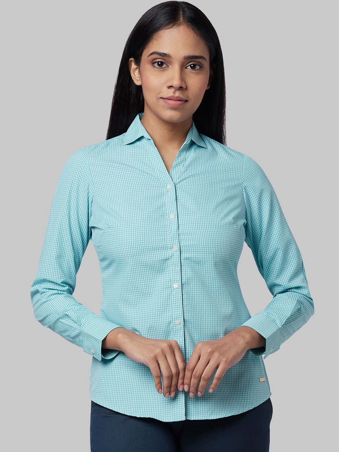 

Park Avenue Women Sea Green Regular Fit Solid Casual Shirt