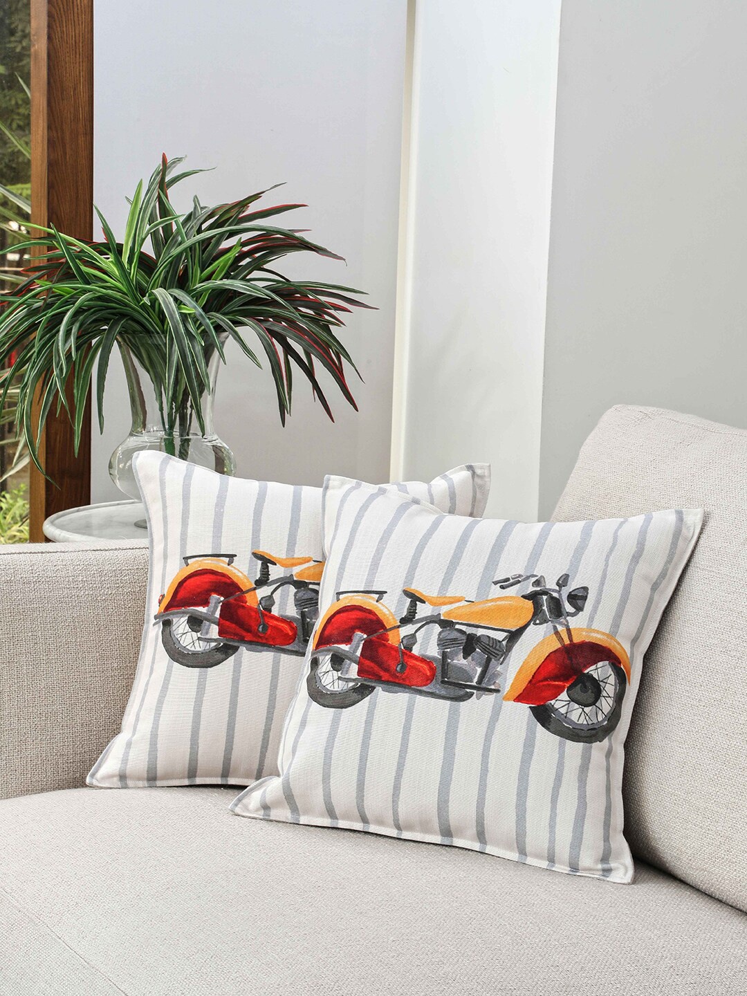 

BLUE BOAT Multicoloured Set of 2 Quirky Square Cushion Covers, Multi